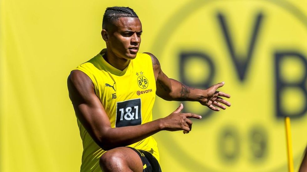 manuel akanji vor wechsel zu inter mailand bvb geruchte um barcas sergino dest 1