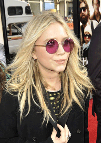Mary+Kate+Olsen+Modern+Sung(1)