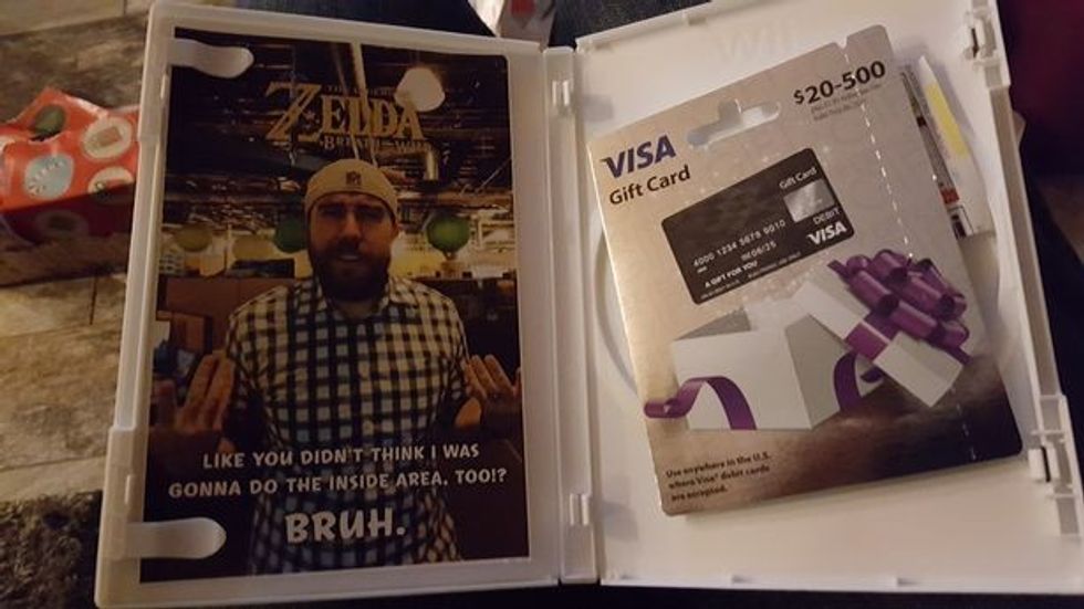 Mashtroi vëllanë se i ka blerë kitarë realiteti doli te jete shume me ndryshe foto 6