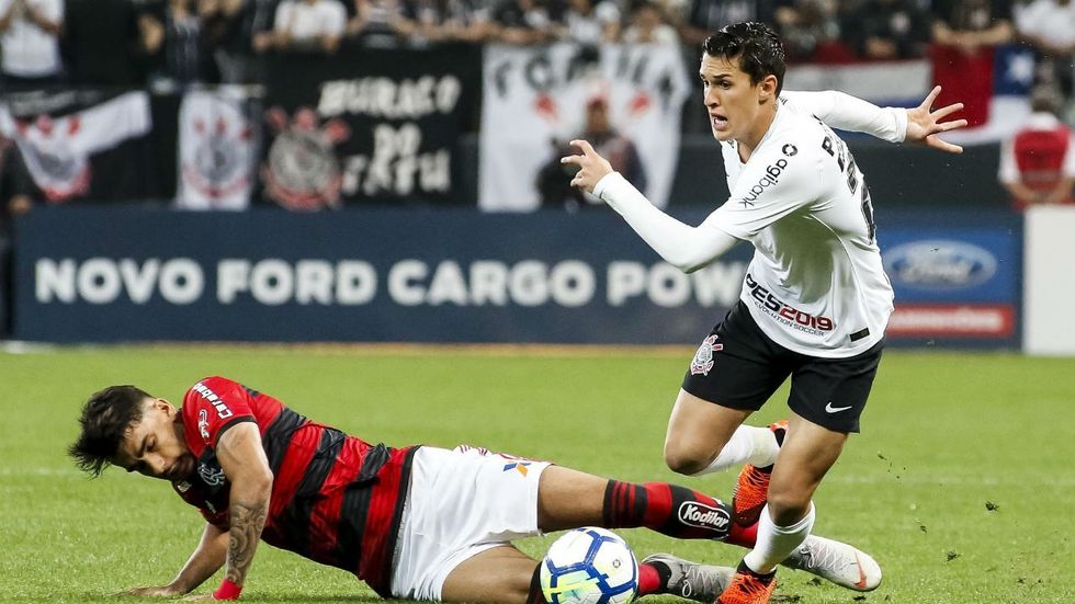 mateus vital corinthians flamengo paqueta agencia 1280