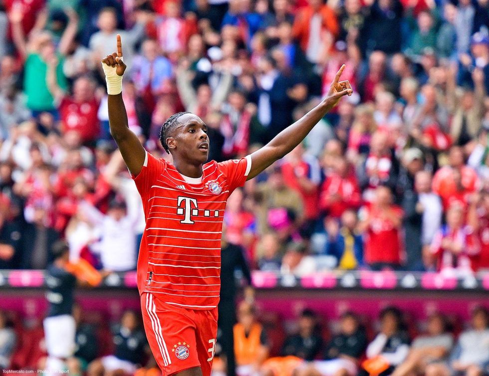 Mathys Tel Bayern Munich