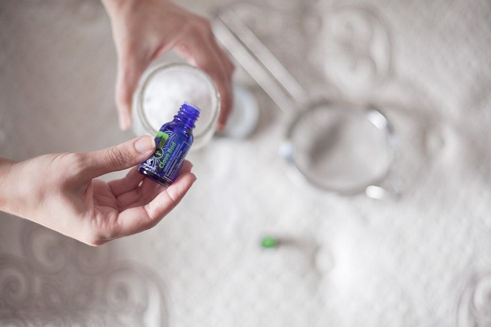 Mattress Cleansing and Refreshing with Essential Oils 8