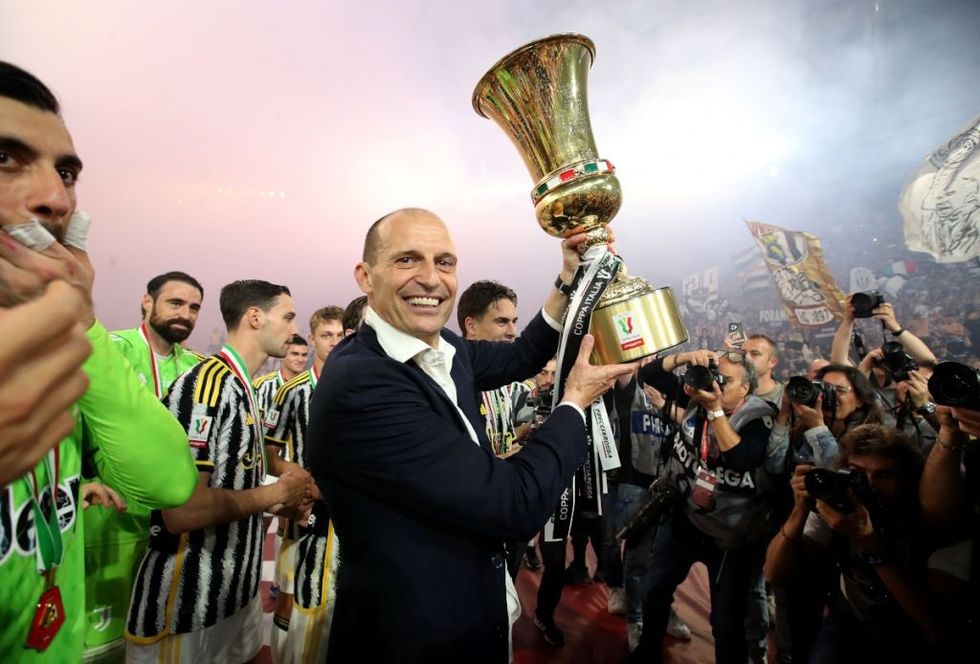 Max Allegri Coppa Italia trophy Juventus 1