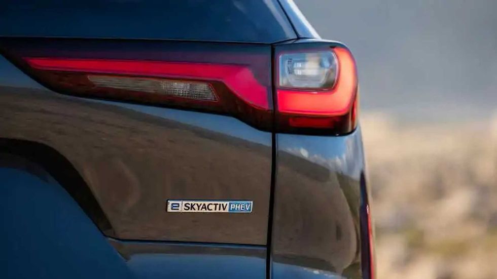 mazda cx 60 2022 in machine grey