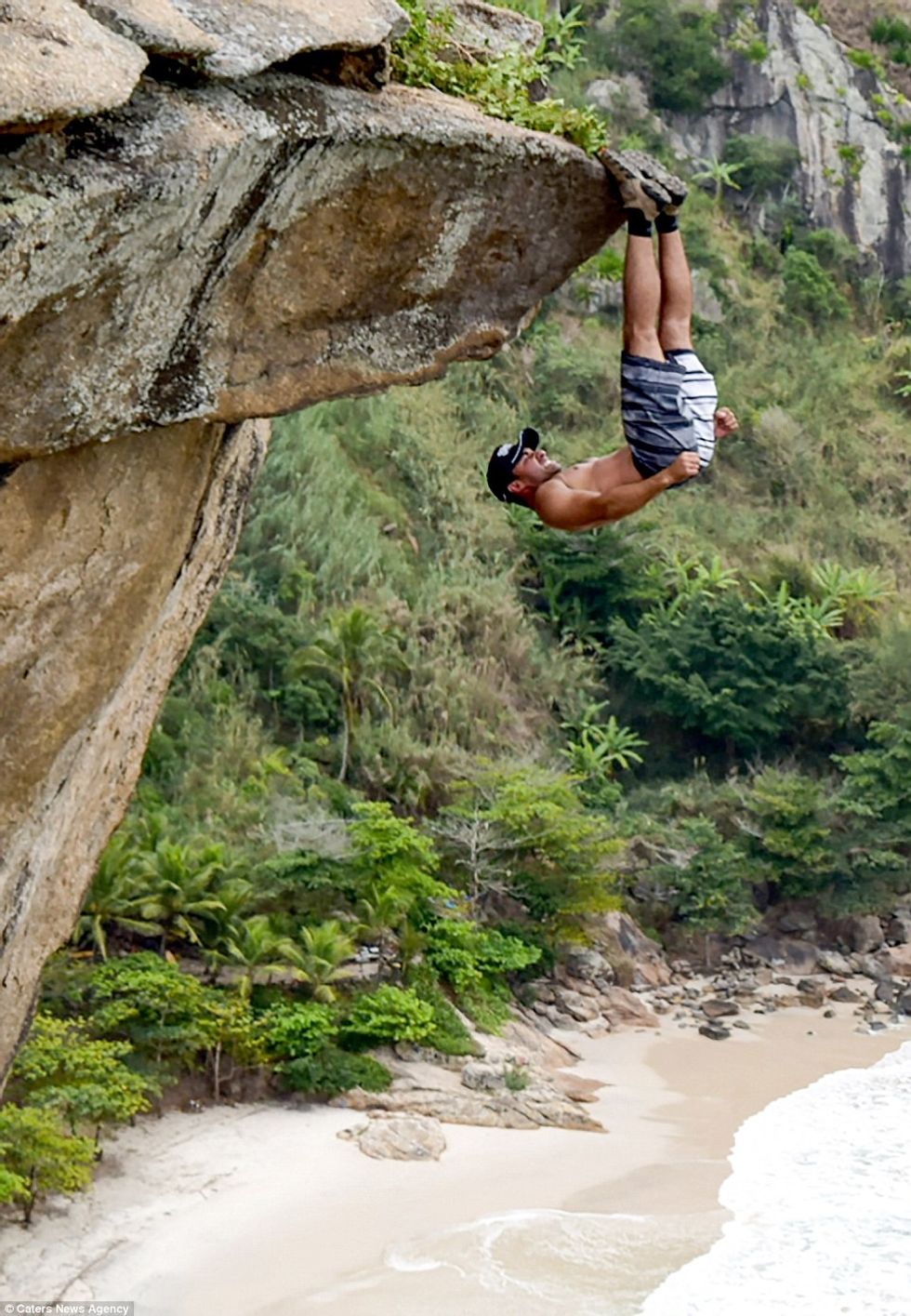 Mbahet për shkëmbi vetëm për këmbë por jo te gjithe po i besojne foto 2
