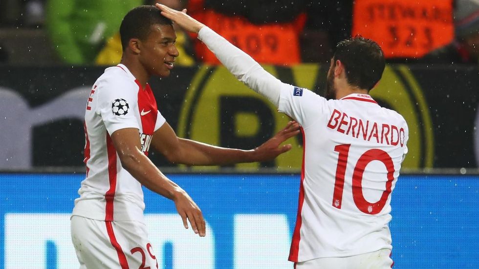 mbappe and silva cropped dag4ng4g5ied15158v37wcb9k