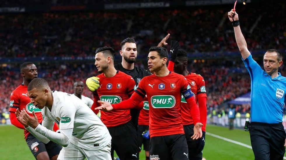 Mbappe red card