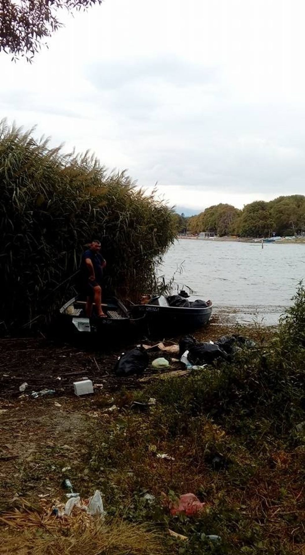 Mbeturina ne L Ohrit 2