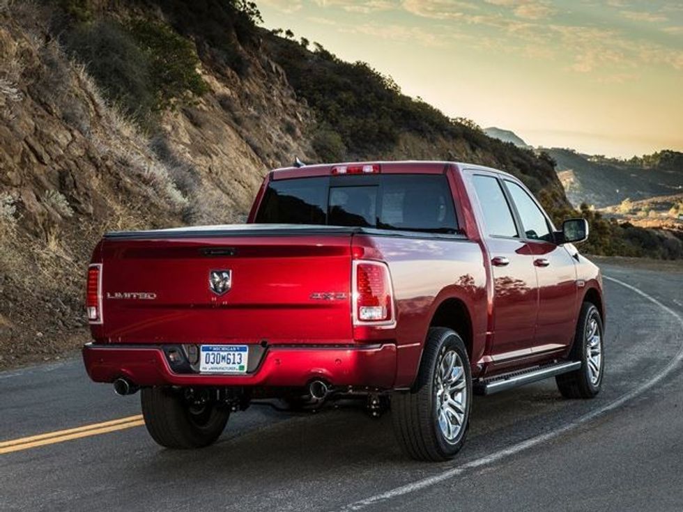 Mbi një milionë makina Ram mund të kenë probleme me airbag foto 5