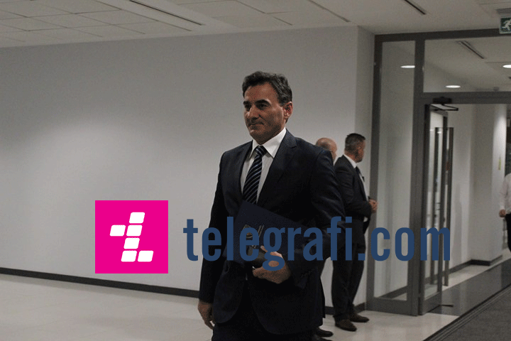 Mbledhja e pare e Qeverise Haradinaj 01