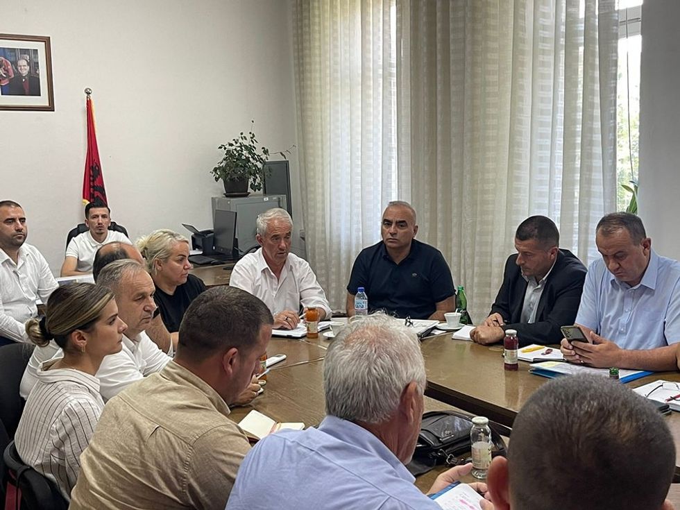 Mbledhja e qeverise komunale Dragash