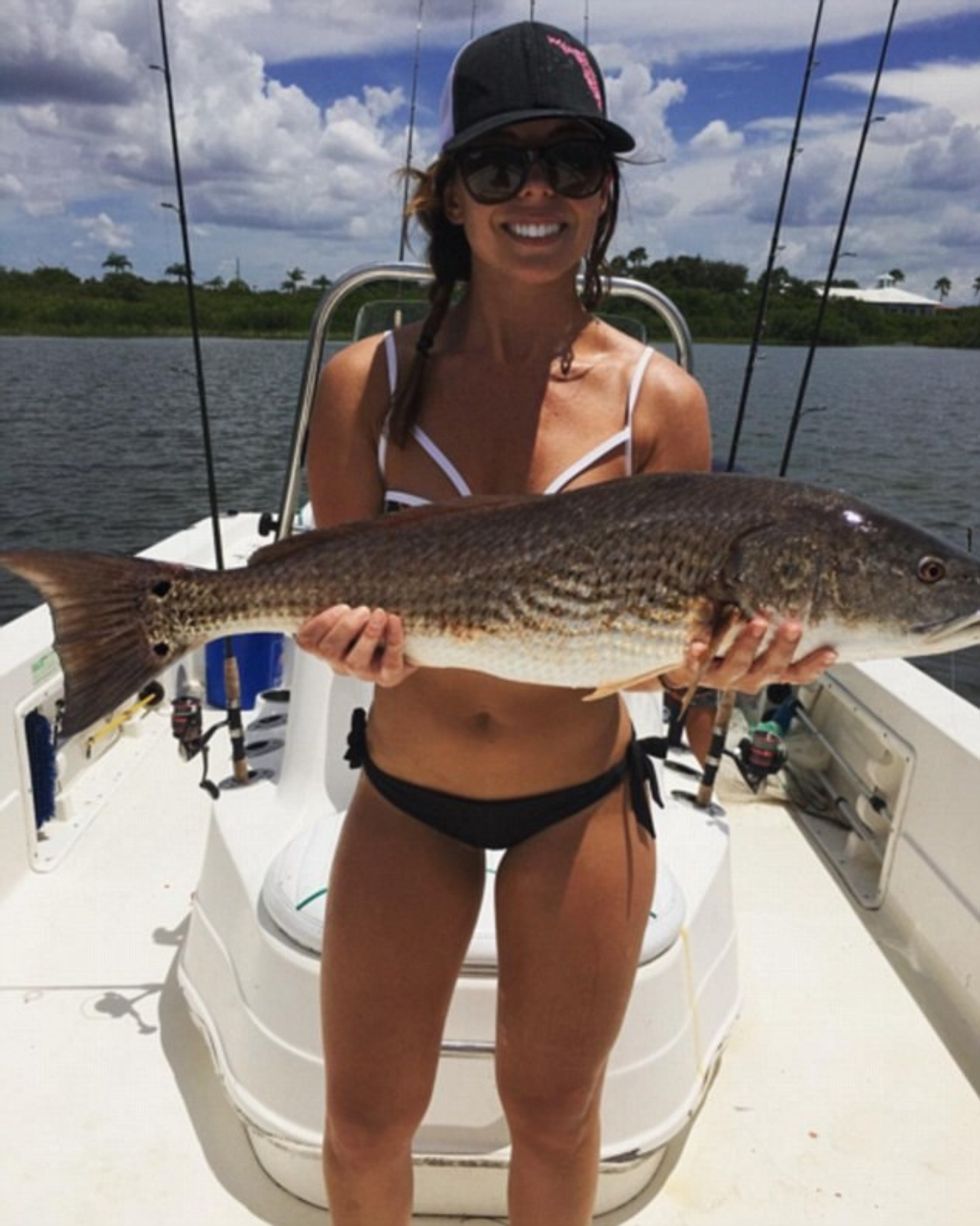 Mbulimi i gjoksit me peshq eshte trendi i fundit i selfive ne Instagram foto 14