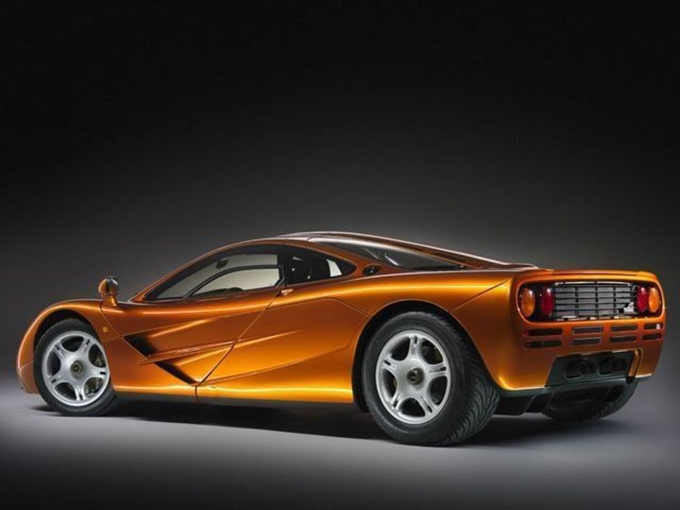 mclaren-i-rralle-qe-kushton-disa-miliona-euro-eshte-ndeshur-dhe-shkaterruar-foto-4