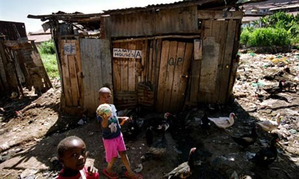 MDG: Kenya : Sanitation : Toilets at Mathare slums, Nairobi