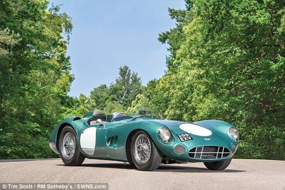 Me 19 1 milione euro Aston Martin behet makina me s shtrenjte britanike e shitur ndonjehere foto 4