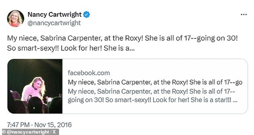 Me kalimin e viteve, Cartwright, e cila ka një vlerë neto të vlerësuar mbi 60 milionë dollarë, gjithashtu ka ndarë publikisht mbështetjen për karrierën e Carpenter dhe ka ndjekur një numër të shfaqjeve të saj.