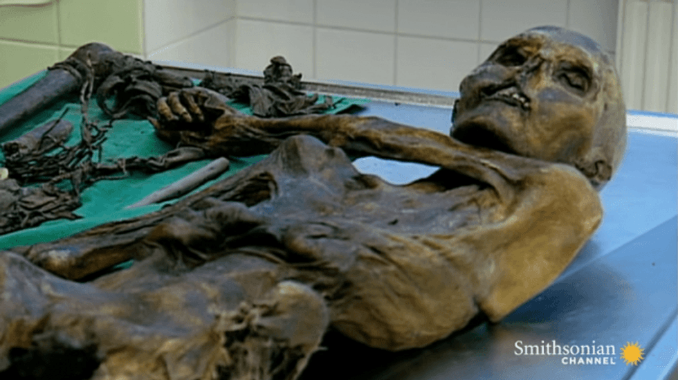 meet the iceman 5300 year old and best preserved human being ever found4 1