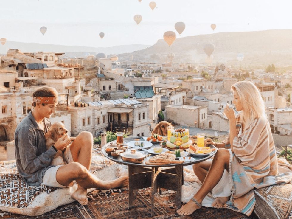 meet the instagram famous travel blogging couple who get paid up to 7000 to post a single photo