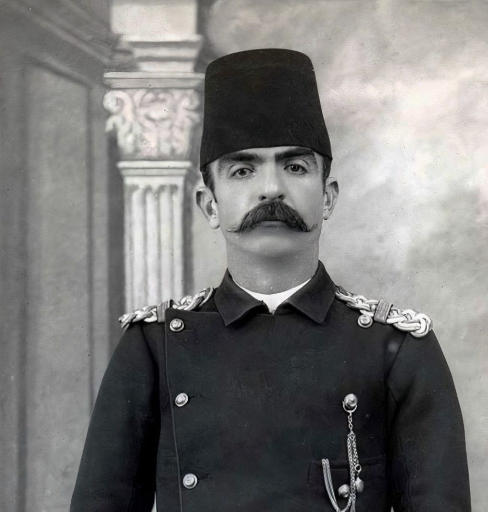 Mehmet Pashe Deralla Ministri i Pare i Luftes ne Qeverine e Ismail Qemalit