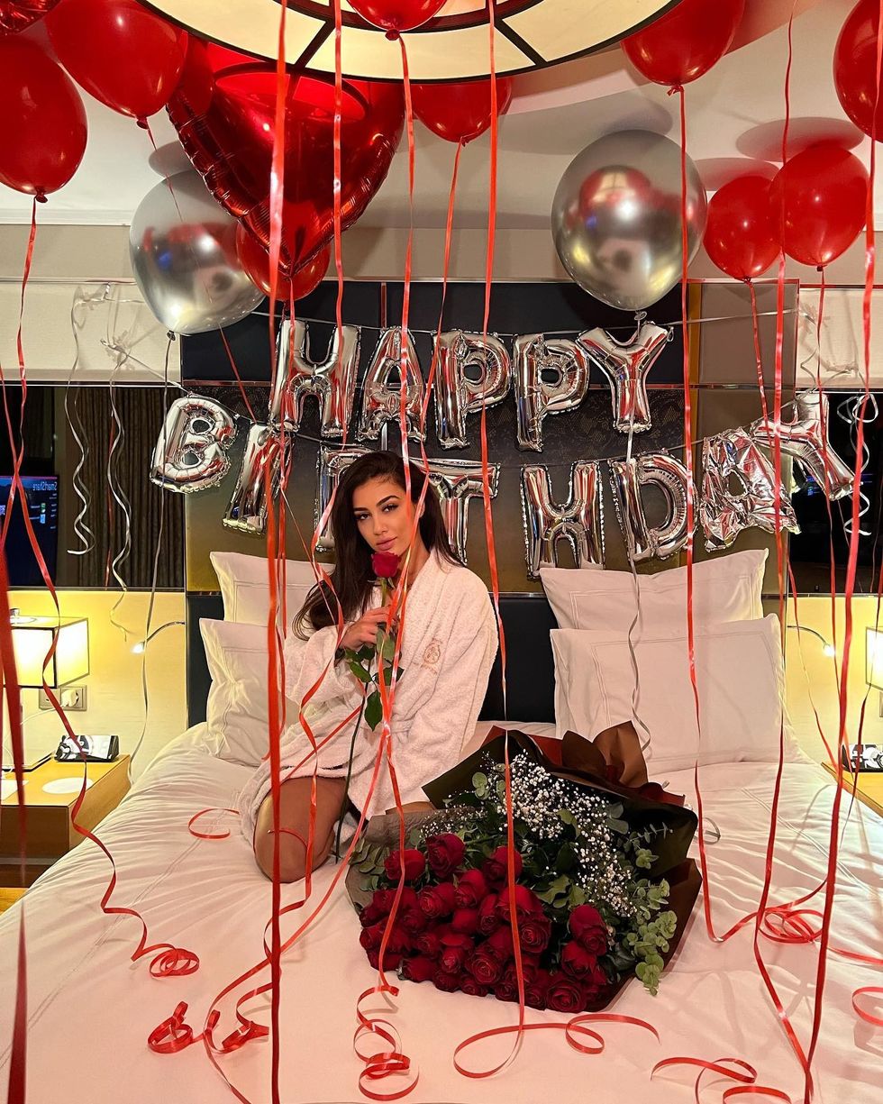 melindaademi 2584884767821263394105813808195929959537912n