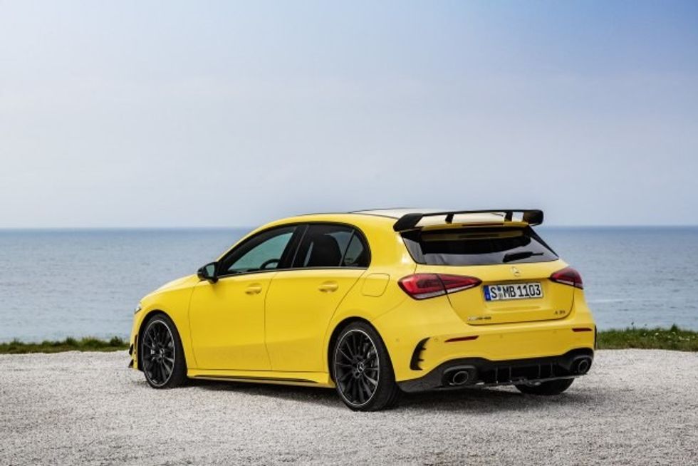 Mercedes Amg 5