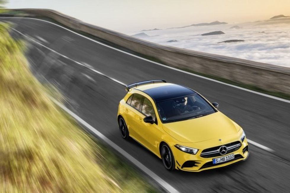 Mercedes Amg 9