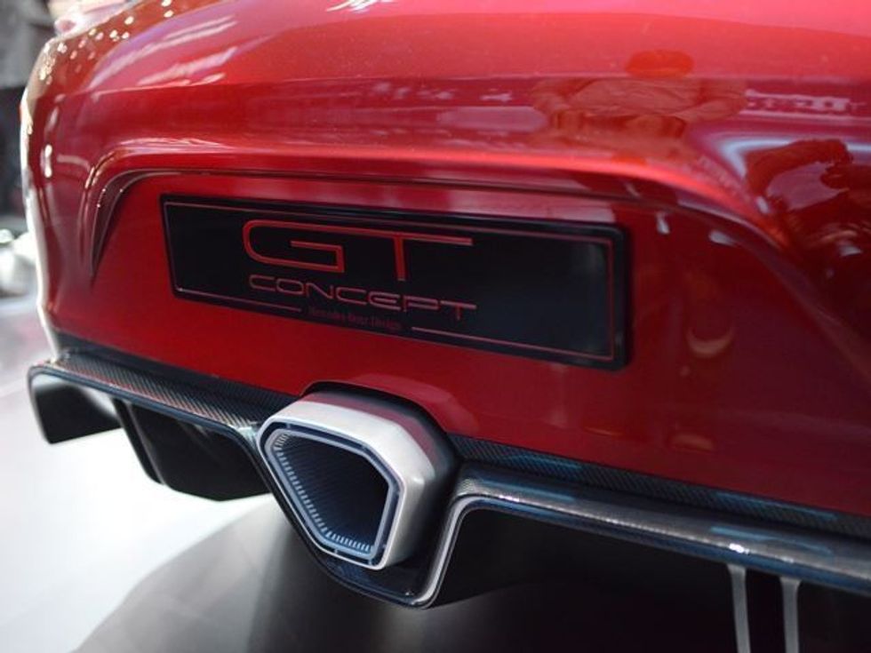 Mercedes AMG GT me 800 kuajfuqi dhe nivel te larte teknologjie foto 6