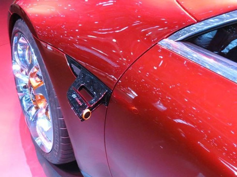 Mercedes AMG GT me kater dyer lansohet gjate vitit qe vjen foto 8