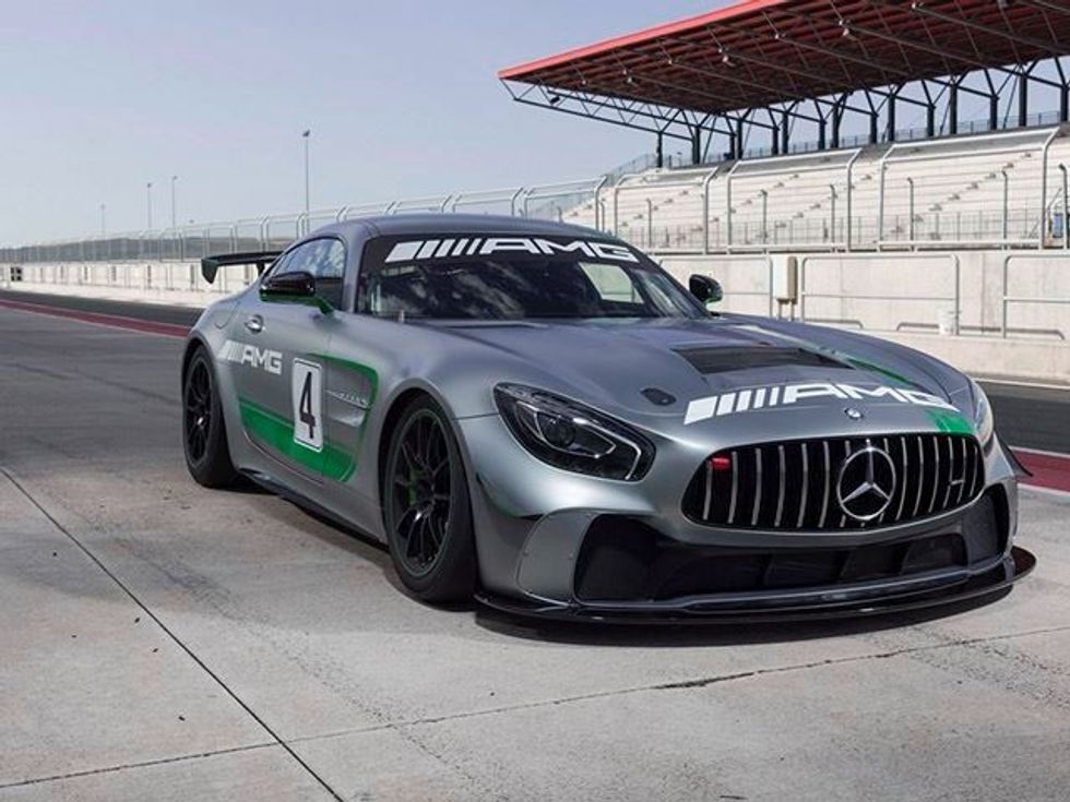 Mercedes AMG sjelle makinen e re te garave foto 3