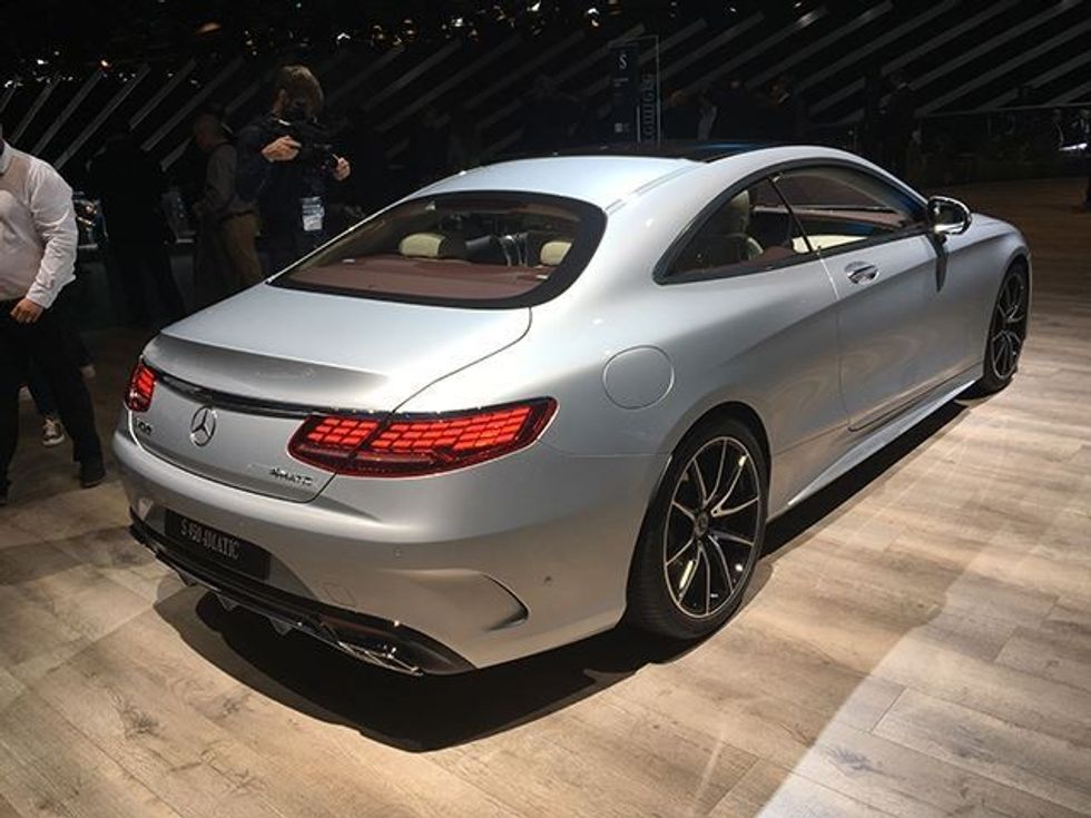 Mercedes Benz S Class qe kushton dy milione euro shitet ne teresi para prezantimit foto 6