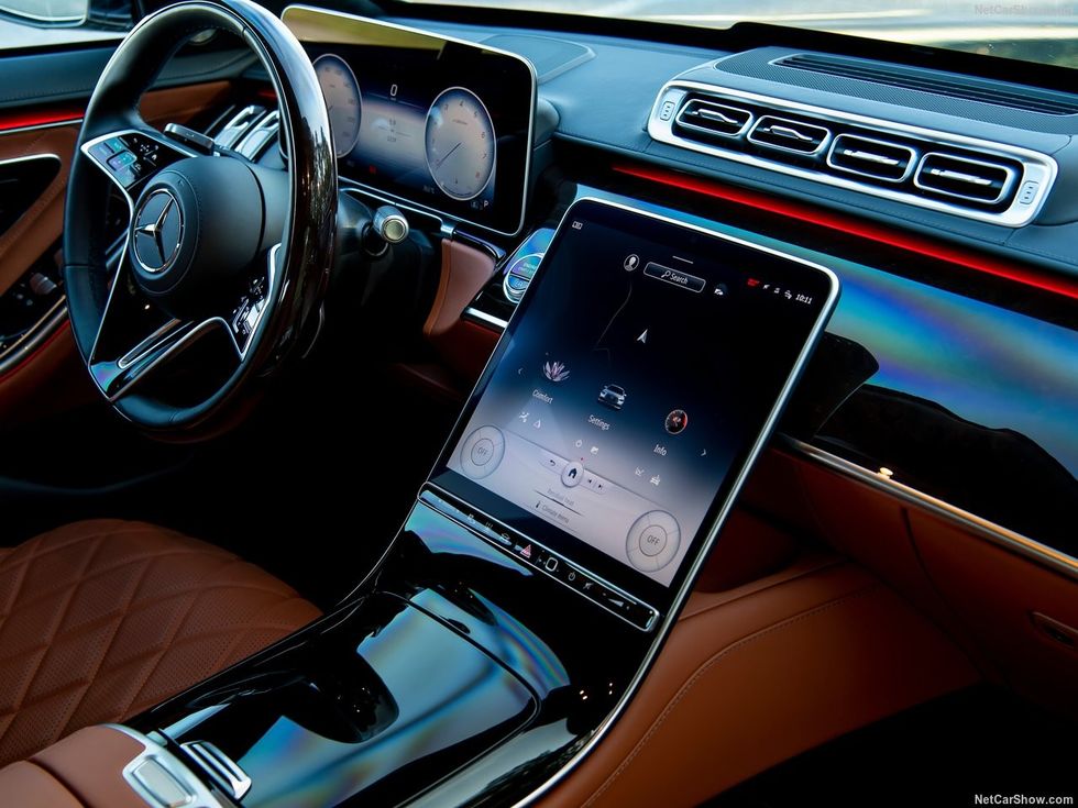 Mercedes Benz S680 Guard 4Matic 2022 1280 16