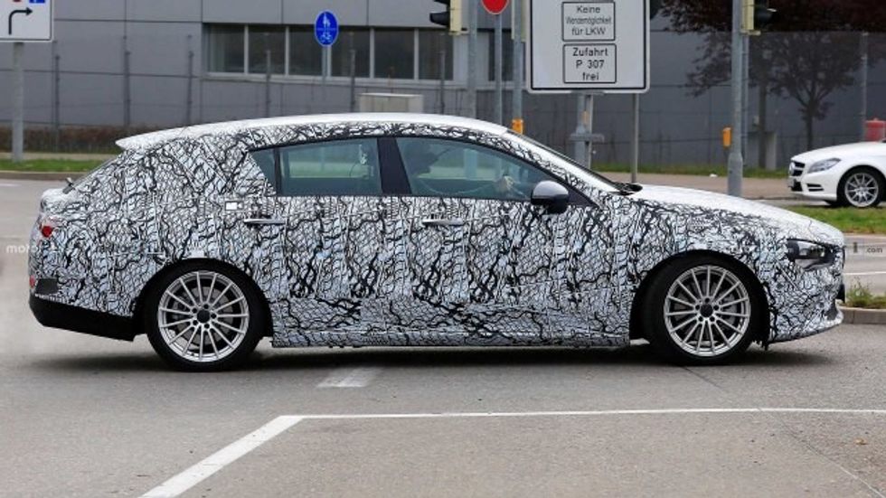 Mercedes CLA Shooting Brake 2