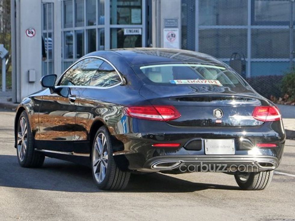 Mercedes teston kupenë e re shikoni si duket C Class foto 6