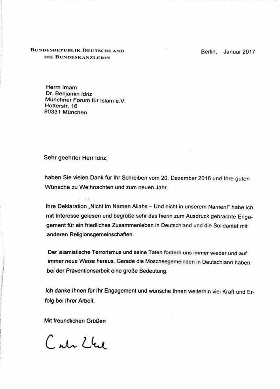 Merkel leter hoxhes nga Shkupi