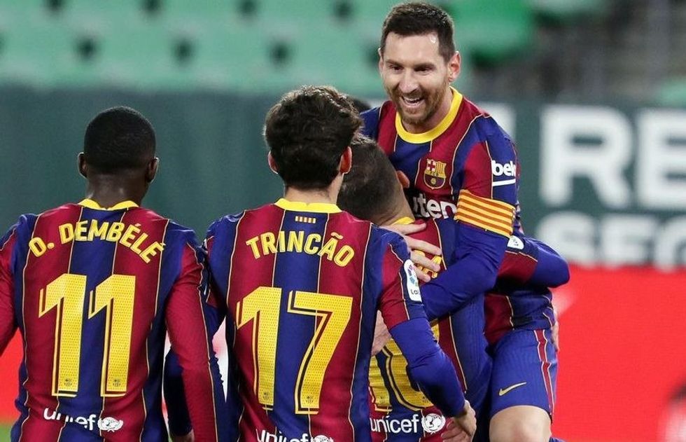 messi 2 1 e1613571323988