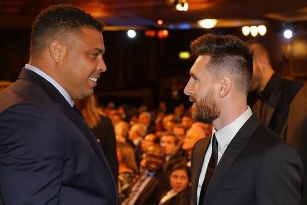messi 3 2