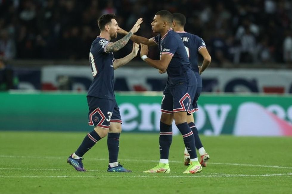 Messi Mbappe
