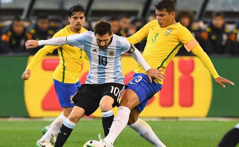 Messi Thiago Silva e1561898676633