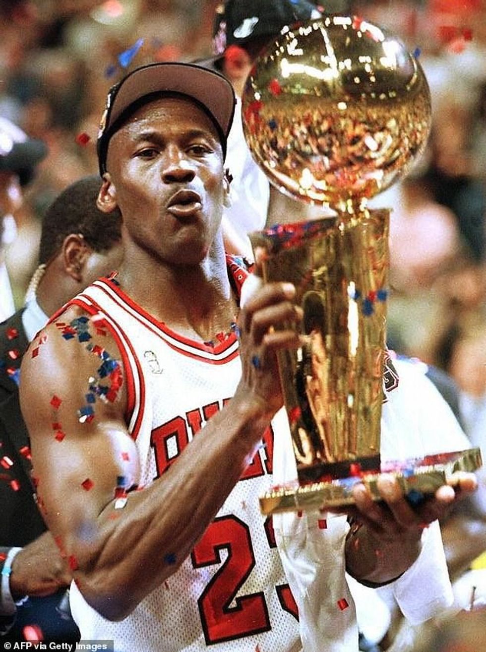 Michael Jordan's 'stone-cold killer' mentality helped drive Chicago Bulls to six championships
