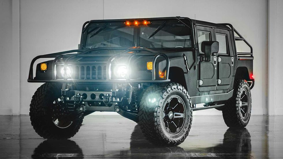 mil spec hummer h1 with 1 000 lb ft of torque 2