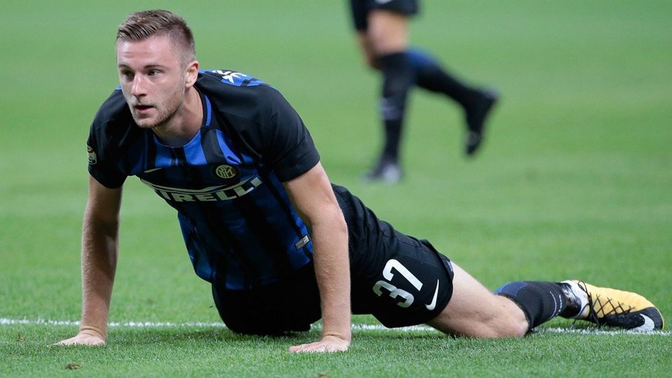 milan skriniar inter zcvr8909l4tv1ua9t09zdo3hg