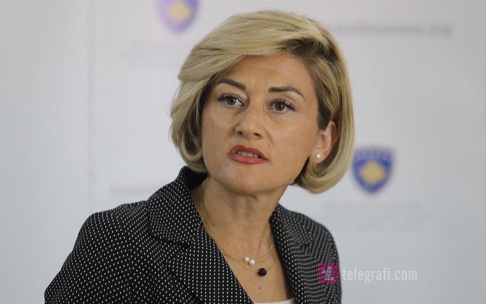 Mimoza Kusari Lila Deklarate foto Ridvan Slivova 3 e1686750418914