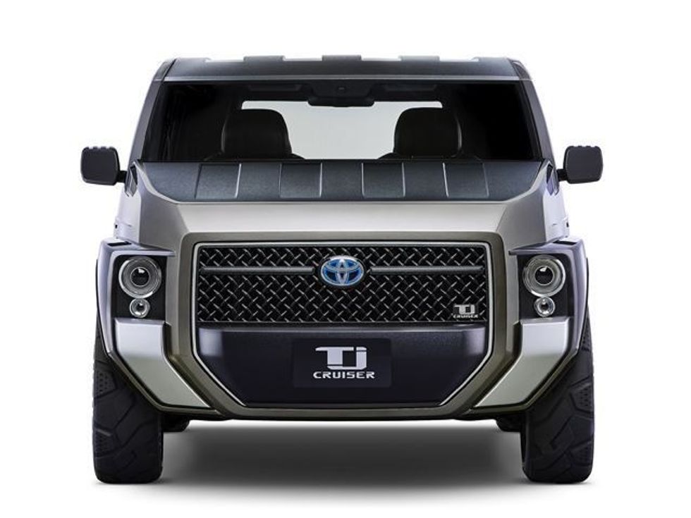 Mini furgoni nga Toyota që po pëlqehet nga të gjithë foto 4