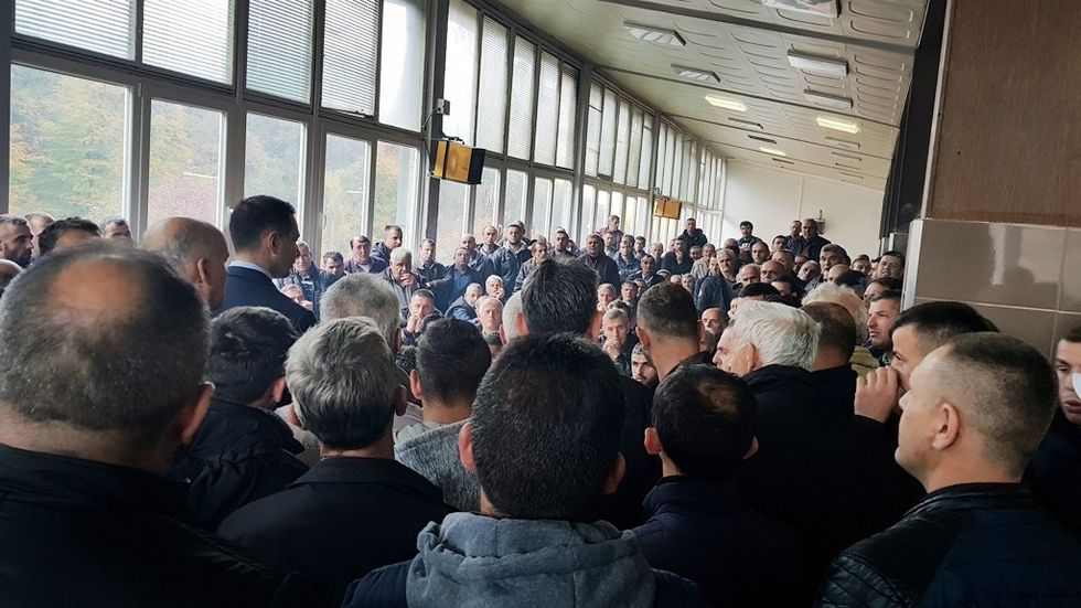 Ministri LLuka takimi me minatoret Trepçe 3