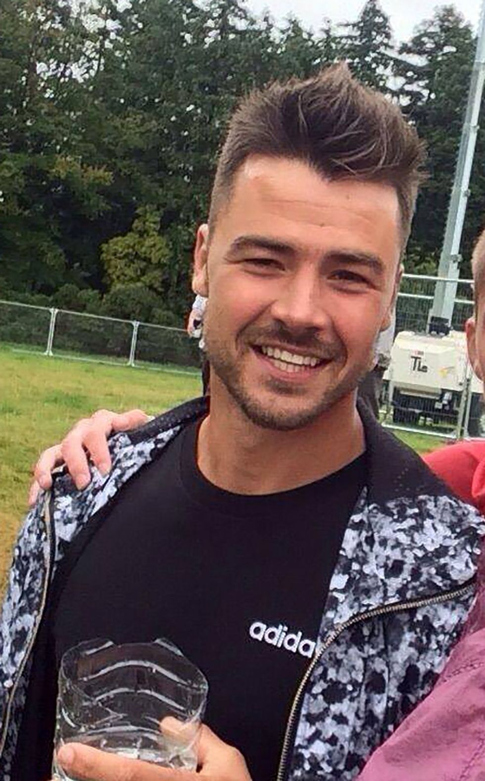 Mitchell Joseph u rrëzua teksa luante futboll