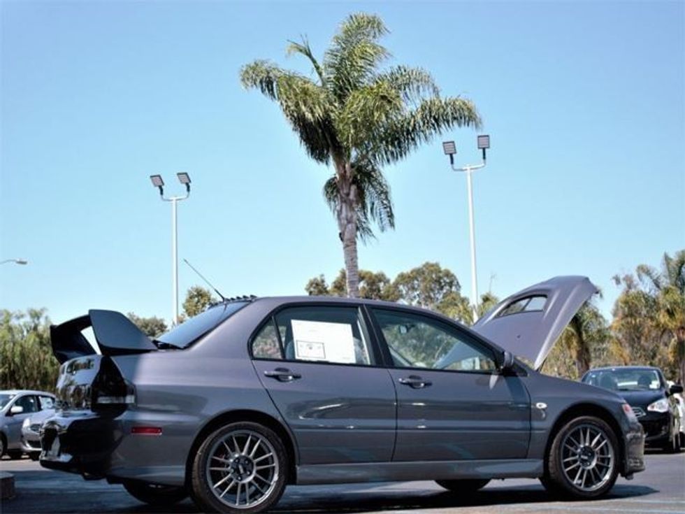 Mitsubishi i rrallë shitet përmes internetit për një shumë marramendëse foto 2