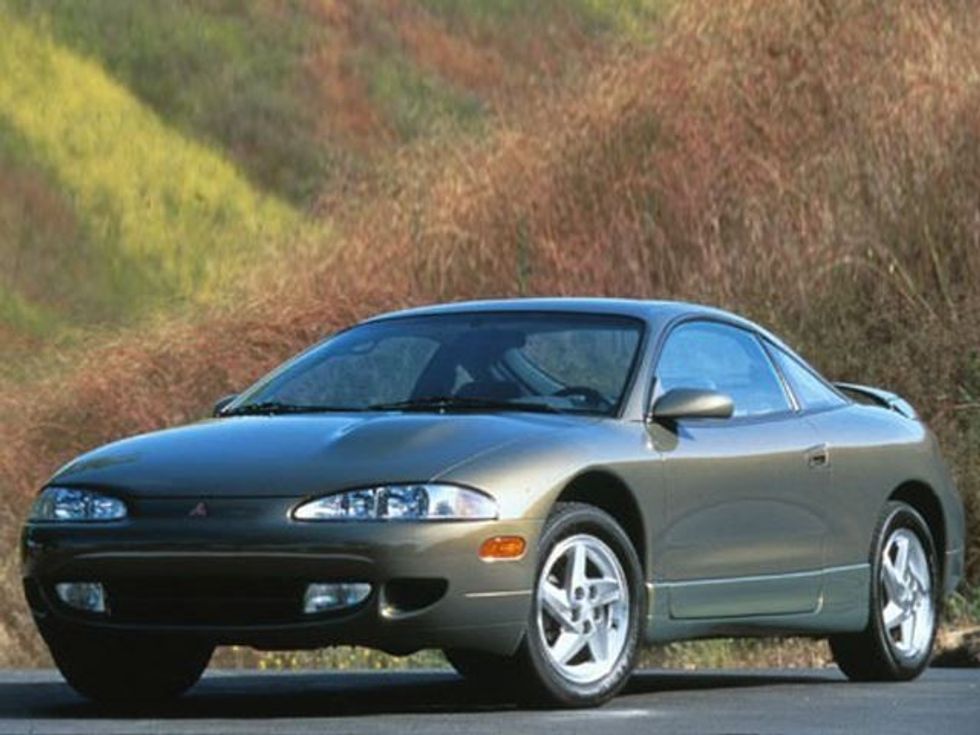 Mitsubishi sjellë veturën e kombinuar mes modelit Eclipse dhe Spyder foto 3