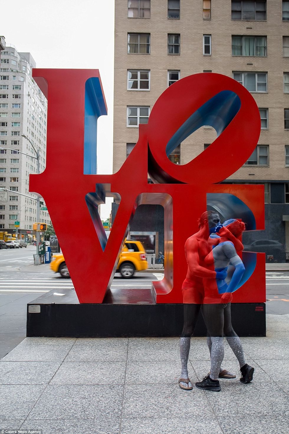 Modelët e kamufluar mrekullisht me ambientin që i rrethon foto 7