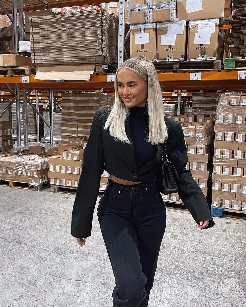 mollymae 261593549 2968605066722245 5144097455189988080 n