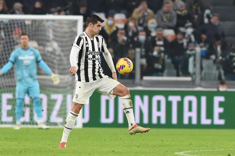 morata atalanta juve controls 2111 epa